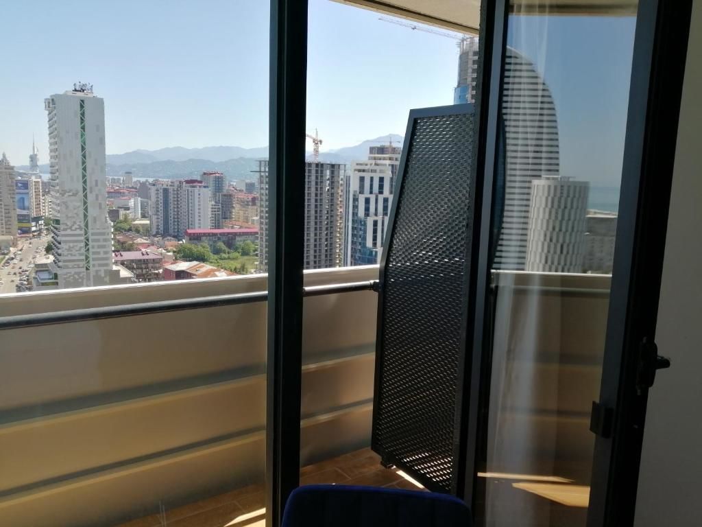 Отель Twins tower Orbi city Батуми-67