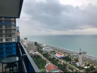 Отель Twins tower Orbi city Батуми Номер-студио с балконом-4