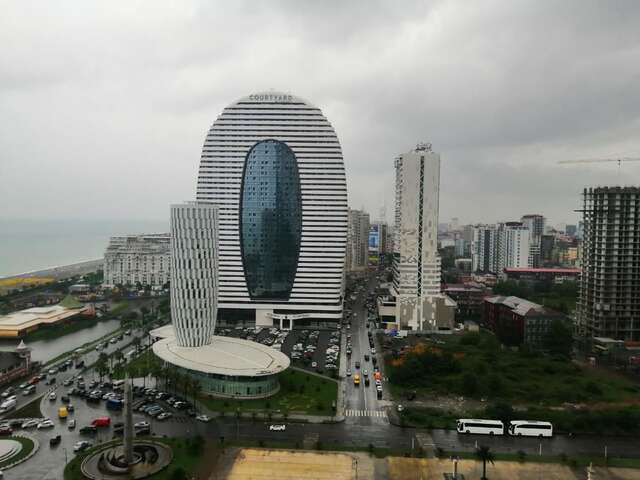 Отель Twins tower Orbi city Батуми-21