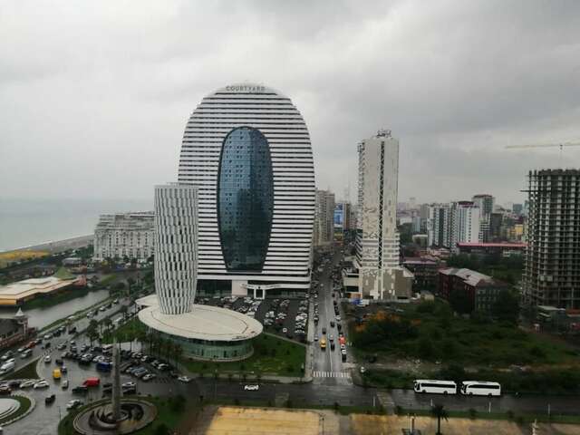 Отель Twins tower Orbi city Батуми-53